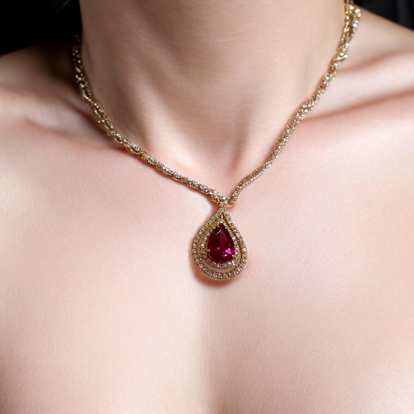 Lunar Radiance Pendant - Necklace for Women